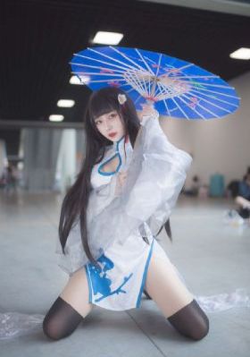浴室狂欢电影_1080手机在线观看